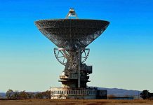 satalites return to earth