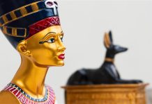 Hatshepsut-Bissula-Pharoh